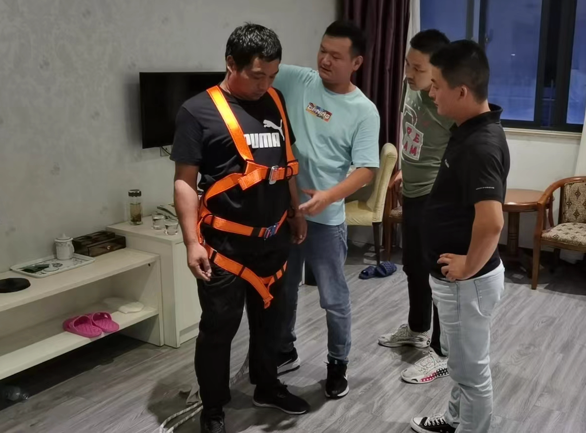 千亿官网|千亿官网|欣网通信